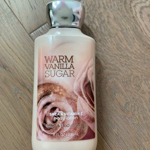 Bath and body works body lotion